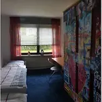 An Den Auwiesen Kleineicholzheim
